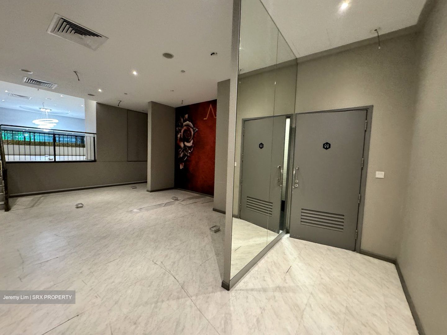 Tahir Building (D1), Retail #437339111